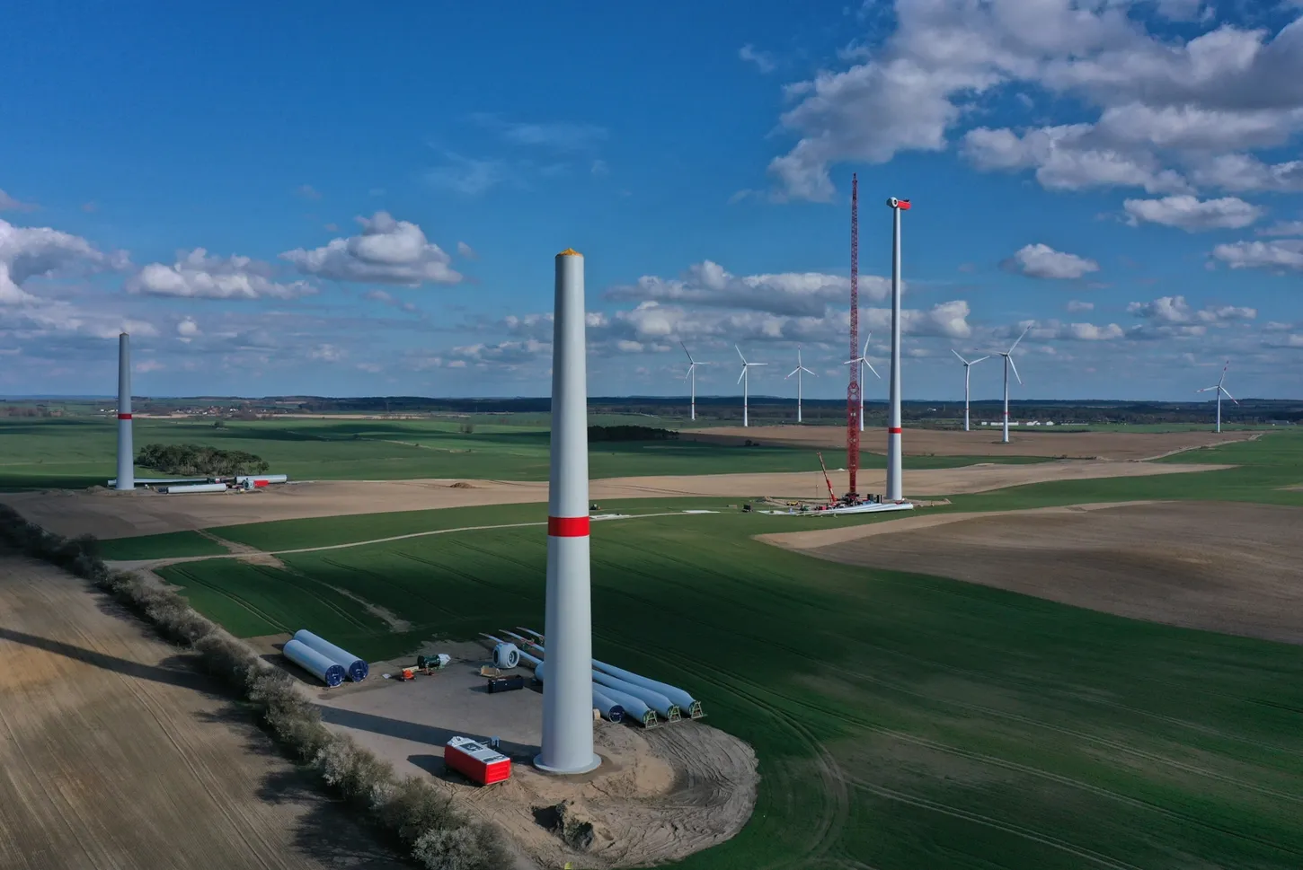 Como a guerra na Ucrânia acelera a transição para energia limpa na Alemanha