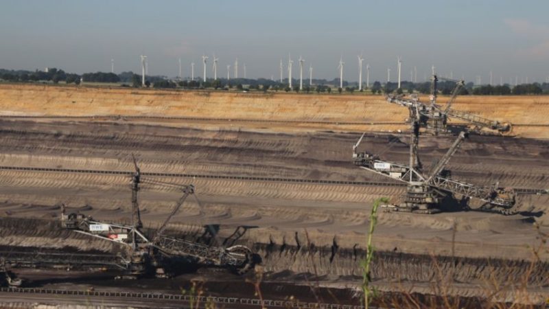 ONGs se manifestam contra exploração de carvão mineral na Alemanha