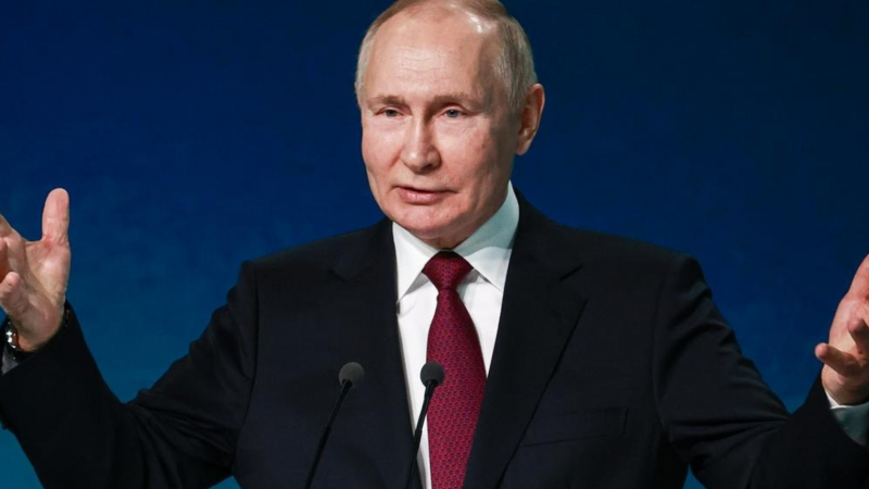 DW | Com Putin no poder, não há chance de paz