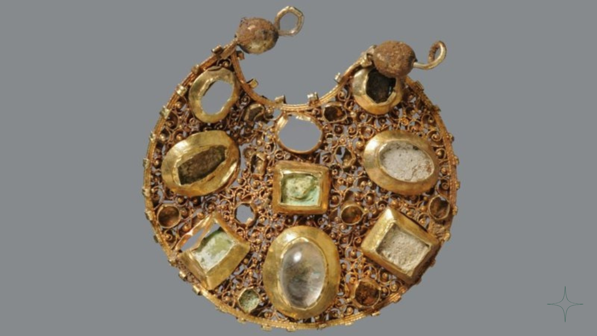 Tesouro de 800 anos: delicados brincos bizantinos são descobertos na Alemanha